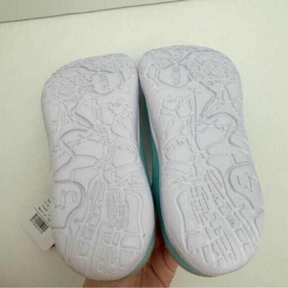 UIN Size 6.5 NWT Comfortable Women's Shoes Sky Blue Slipper - Picture 9 of 10